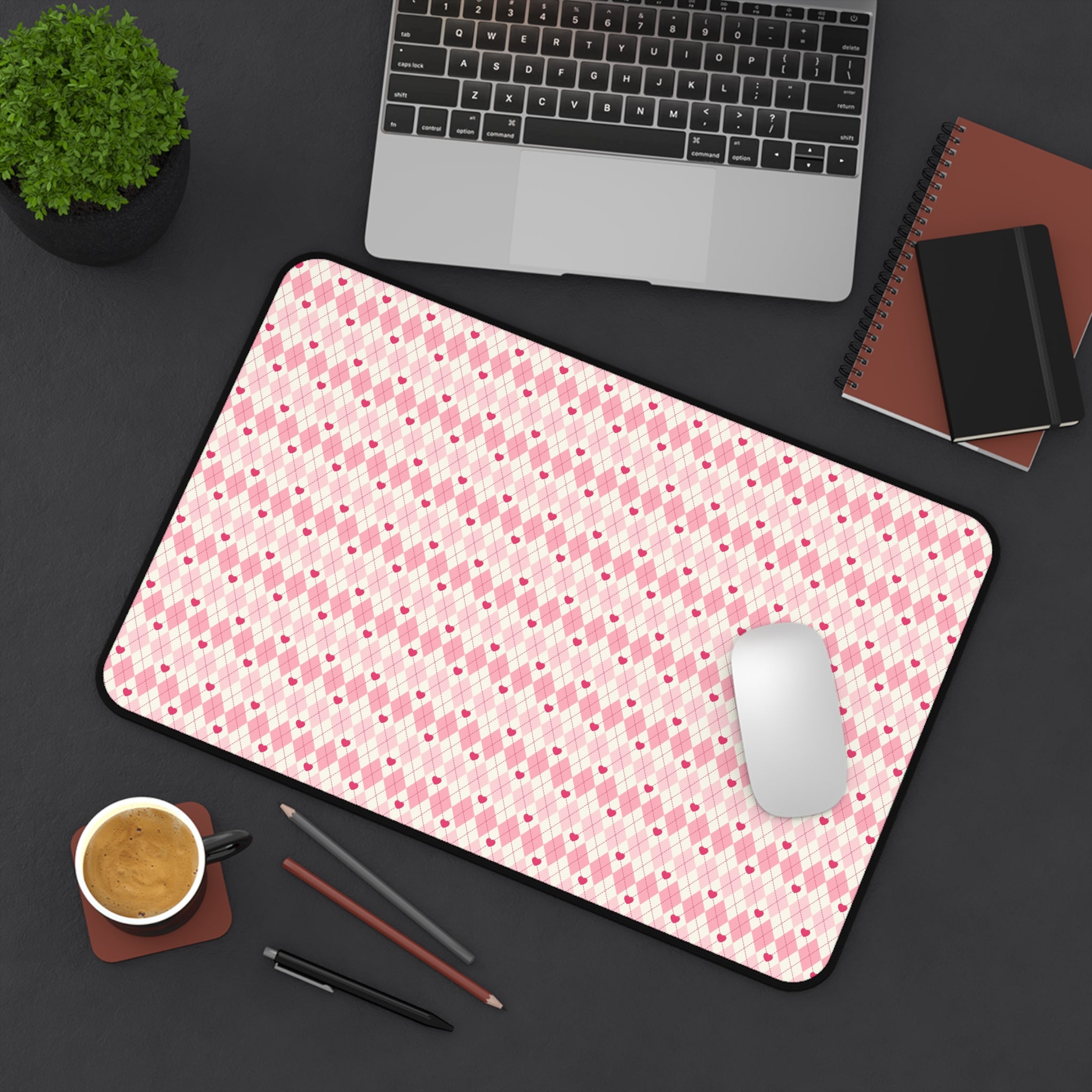 Pink Vintage Heart Love Valentines Gift, Mouse Pad, Desk Matt for Desktop, Cute Desk Pad Mat, XXL Large Mouse Pad for Desk, Anti-Slip Big Mousepad with Stitched Edges, Keyboard Pad Mouse Mat for Computer