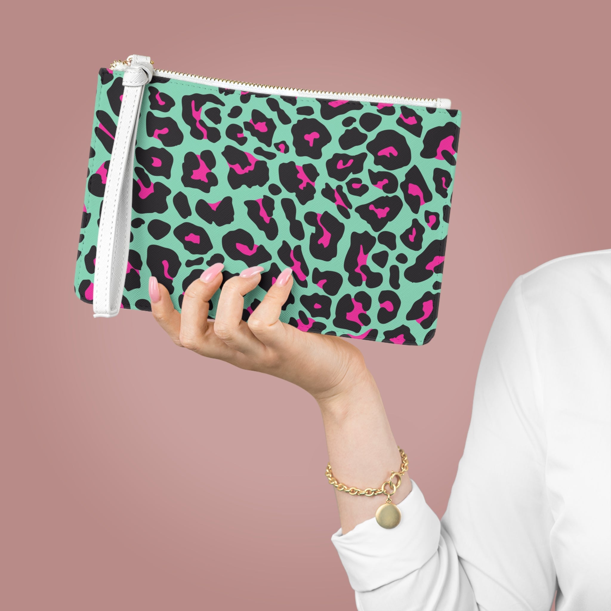 Green And Pink Leopard Print Clutch Bag - Valentines Gift, Cute Design, Women Wallet Wristlet Clutch, Purses for Women Wristlet, Handbags Small Wallet Purses, Ladies Gifts
