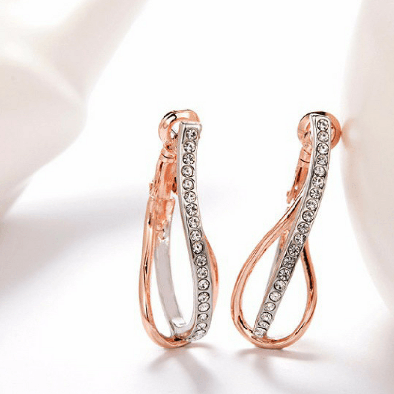 LIGHT UP THE ESSENCE OF YOUR BEAUTY EARRINGS
