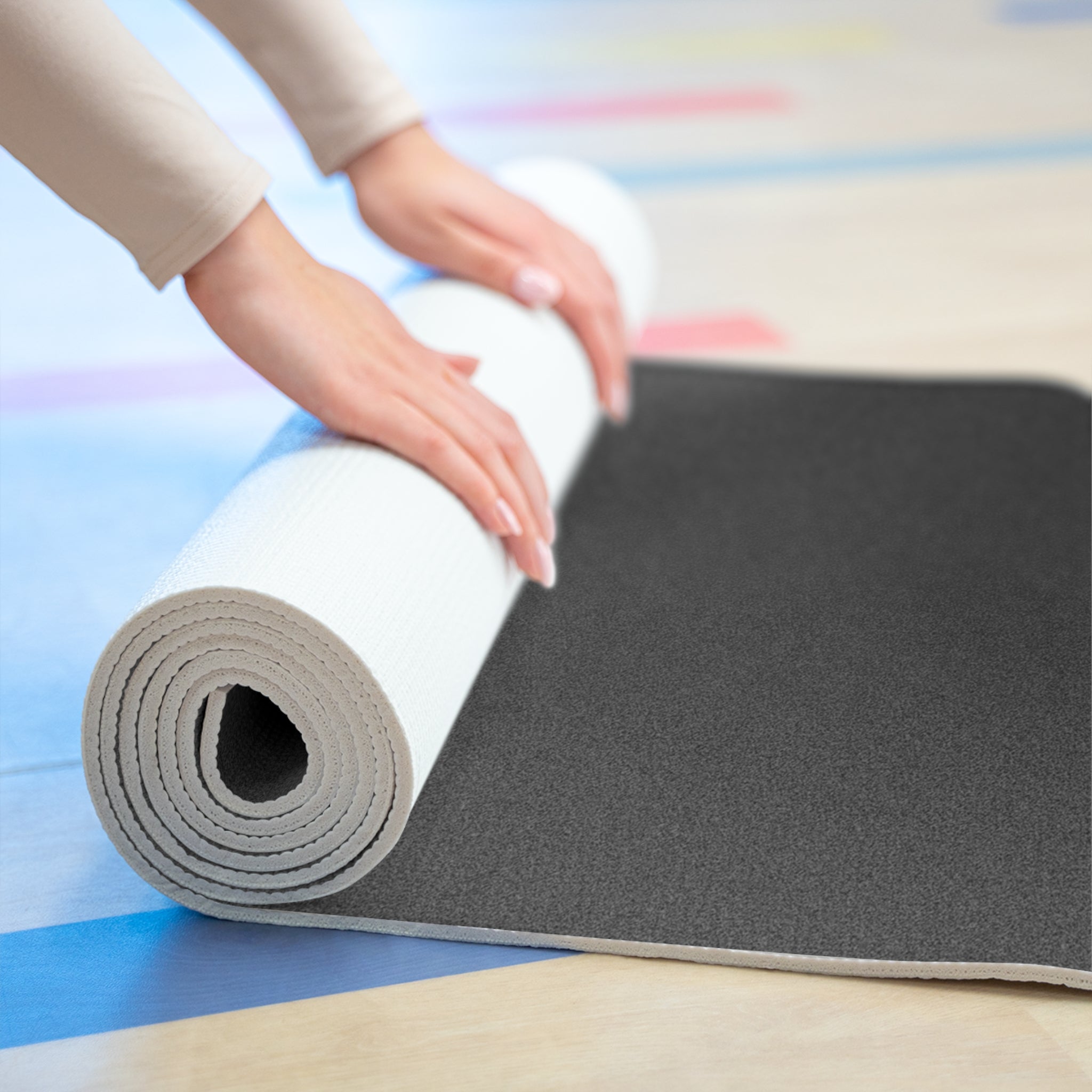 Gradient Black Foam Yoga Mat, Non Slip Workout Mat for Women, Thick Fitness Mat, Pilates Floor Mat, Exercise Yoga